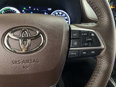 2024 Toyota Sienna Platinum