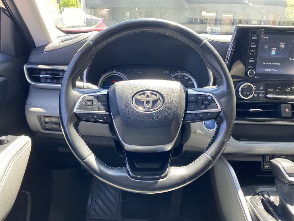 2021 Toyota Highlander Hybrid XLE