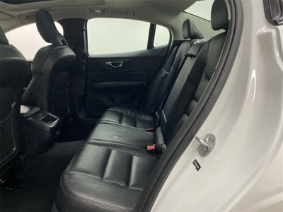 2024 Volvo S60 Plus Dark Theme