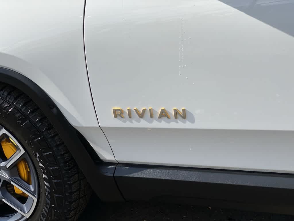 2023 RIVIAN R1S Launch Edition