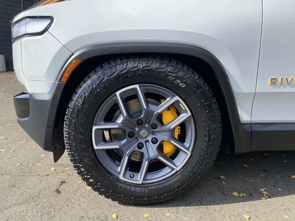 2023 RIVIAN R1S Launch Edition