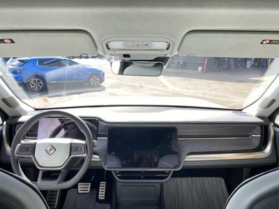 2023 RIVIAN R1S Launch Edition