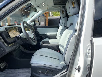2023 RIVIAN R1S Launch Edition