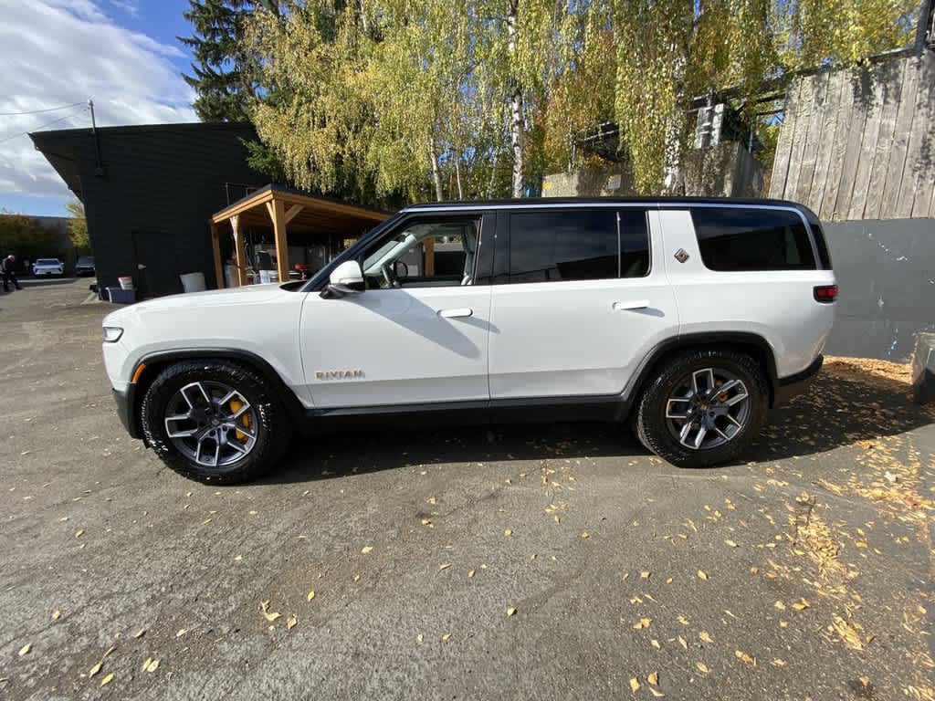 2023 RIVIAN R1S Launch Edition
