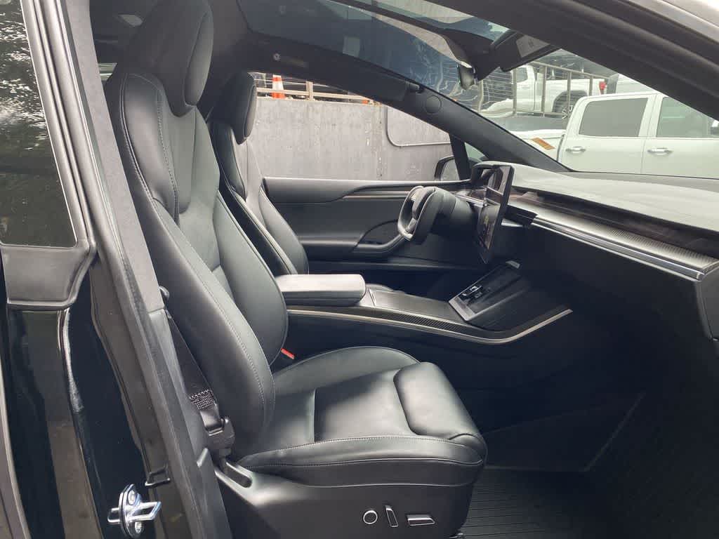 2022 Tesla Model X Plaid