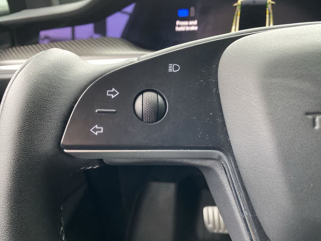 2022 Tesla Model X Plaid