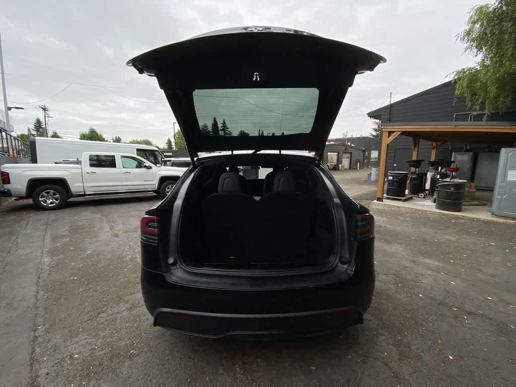 2022 Tesla Model X Plaid
