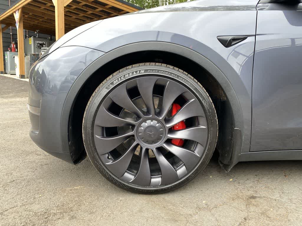 2023 Tesla Model Y Performance