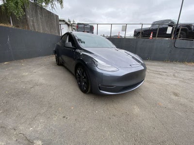 2023 Tesla Model Y Performance