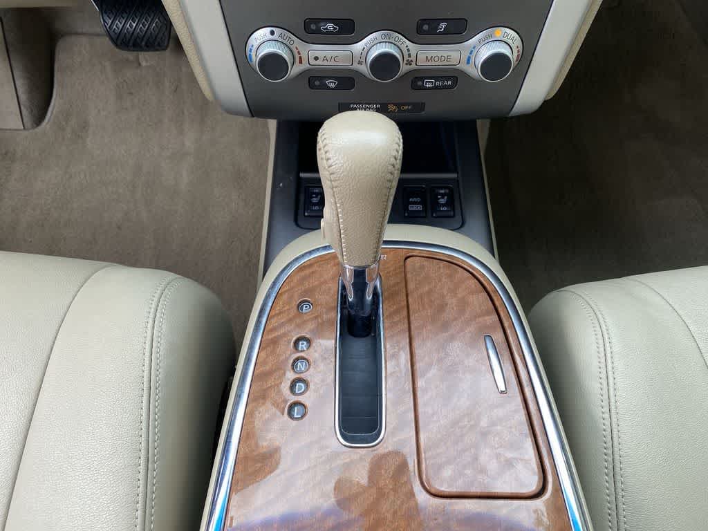 2012 Nissan Murano LE