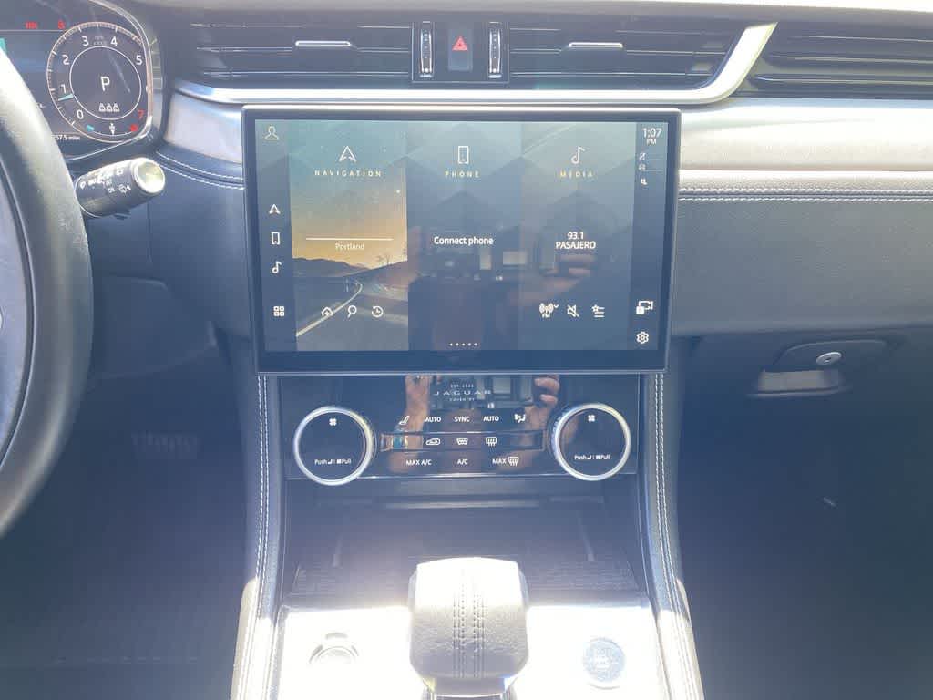 2025 Jaguar F-PACE R-Dynamic S