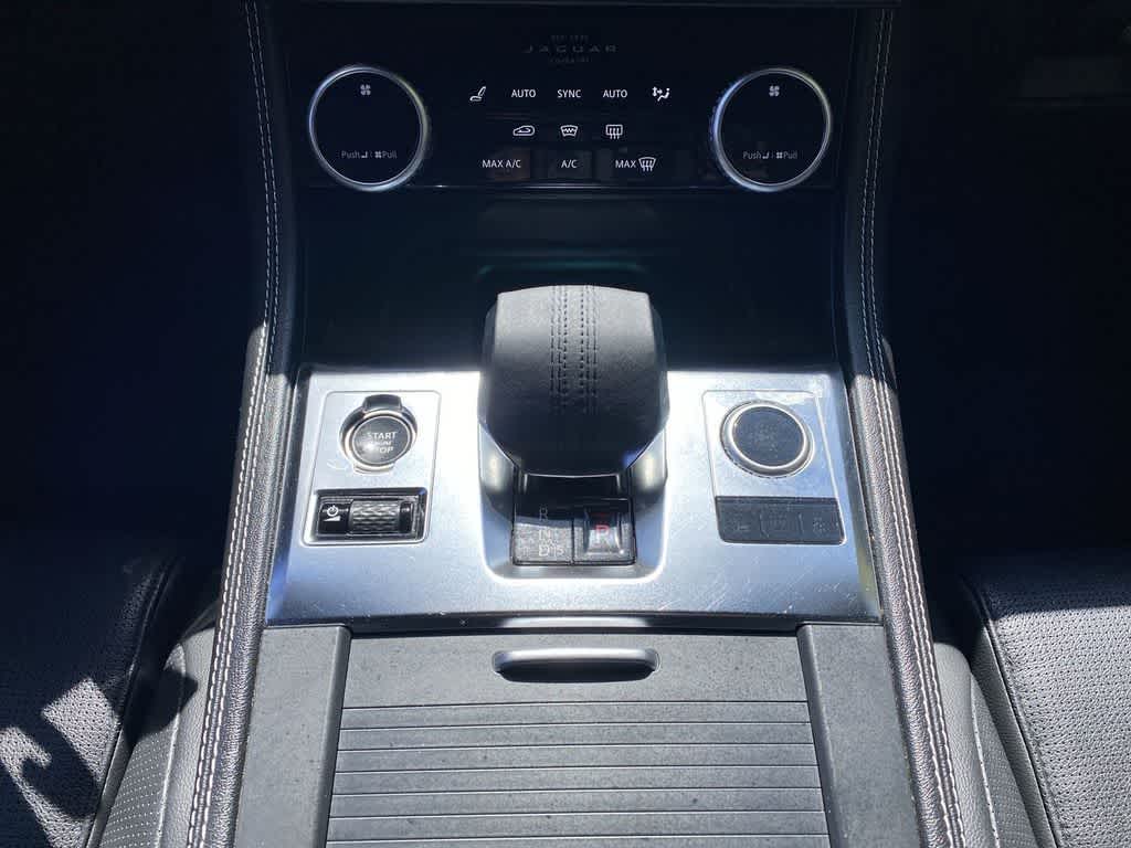 2025 Jaguar F-PACE R-Dynamic S