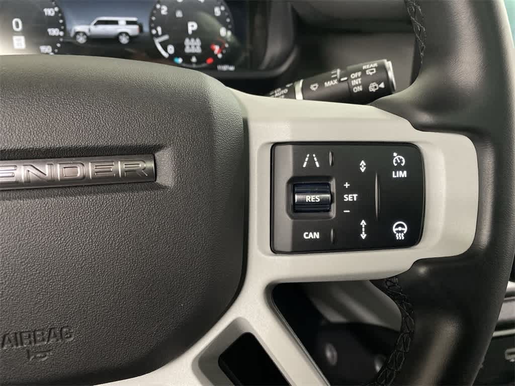 2023 Land Rover Defender X-Dynamic SE