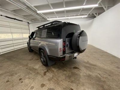 2023 Land Rover Defender X-Dynamic SE