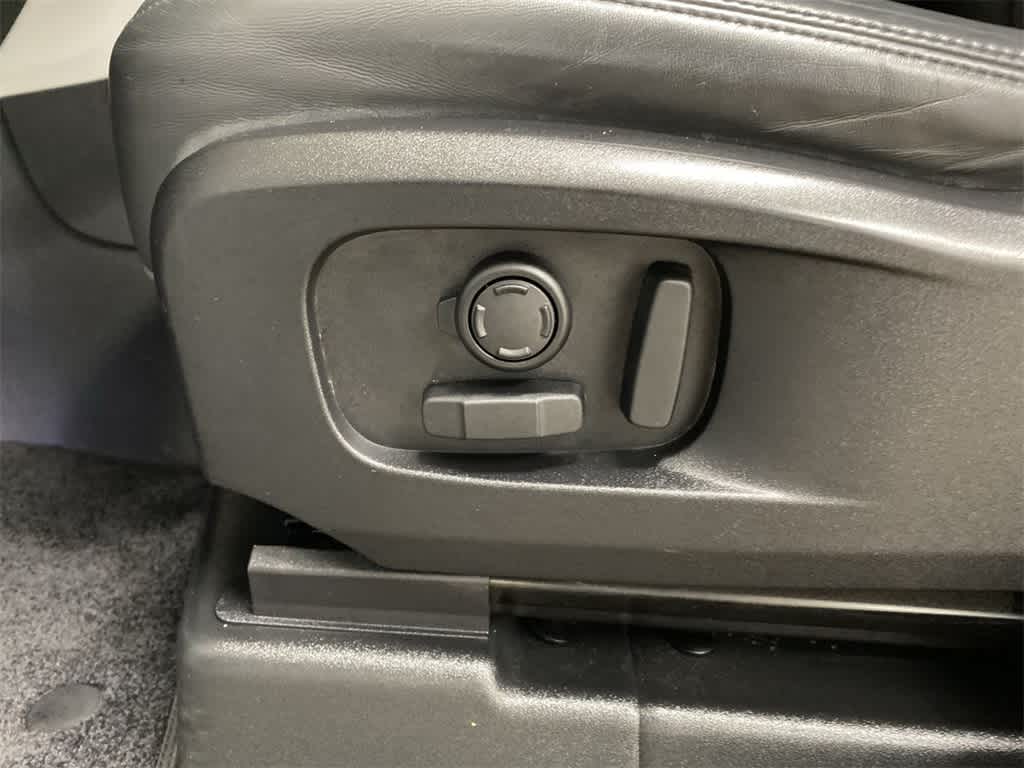 2020 Land Rover Defender HSE