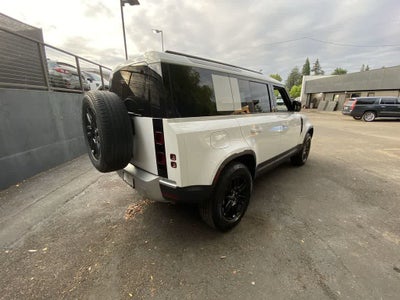 2025 Land Rover Defender S