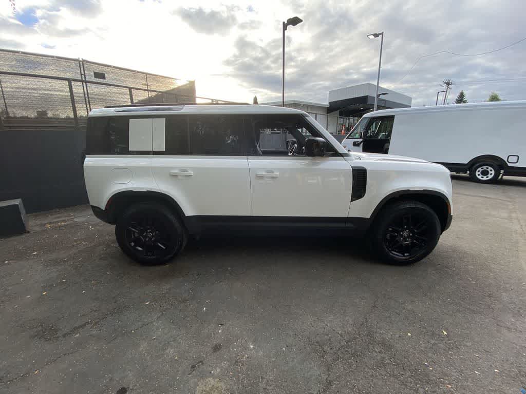 2025 Land Rover Defender S