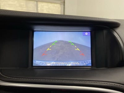 2017 INFINITI QX30 Premium