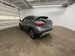 2017 INFINITI QX30 Premium