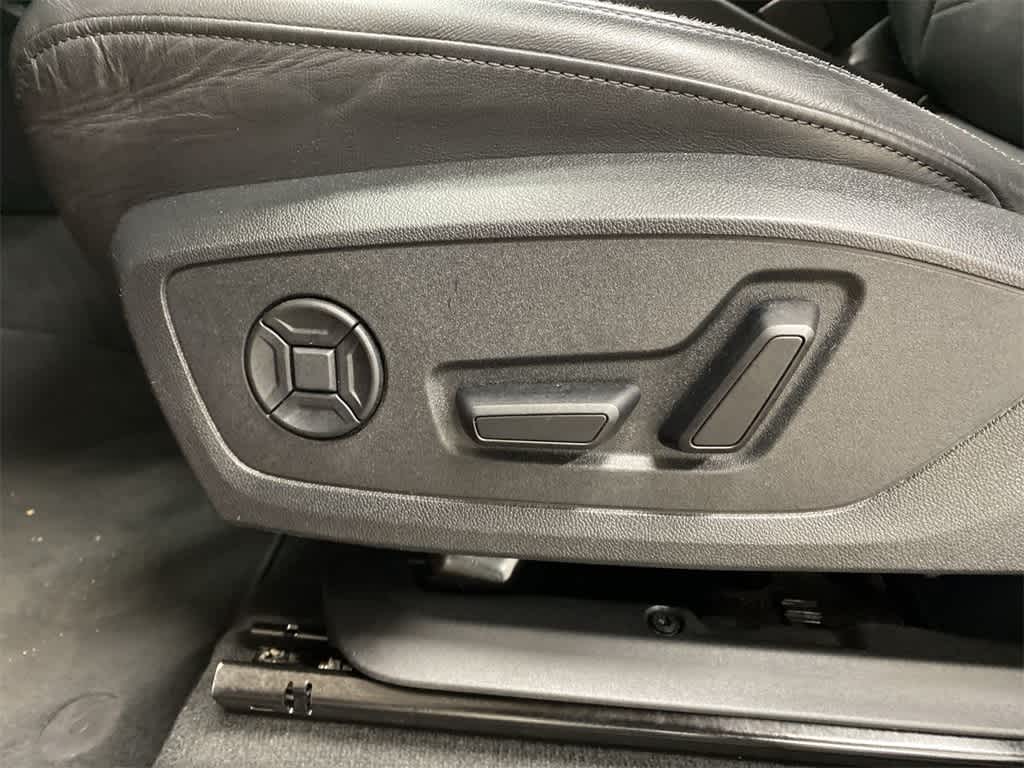 2024 Audi Q3 S line Premium