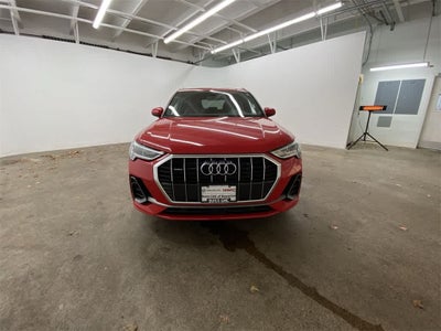 2024 Audi Q3 S line Premium