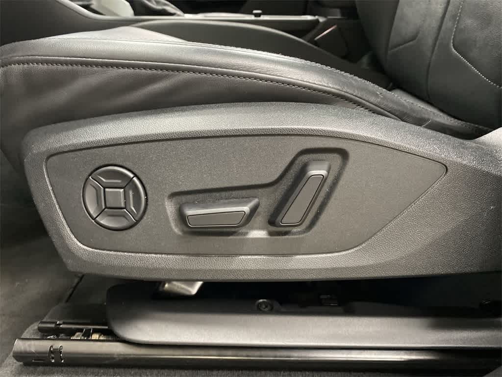 2024 Audi Q3 S line Premium