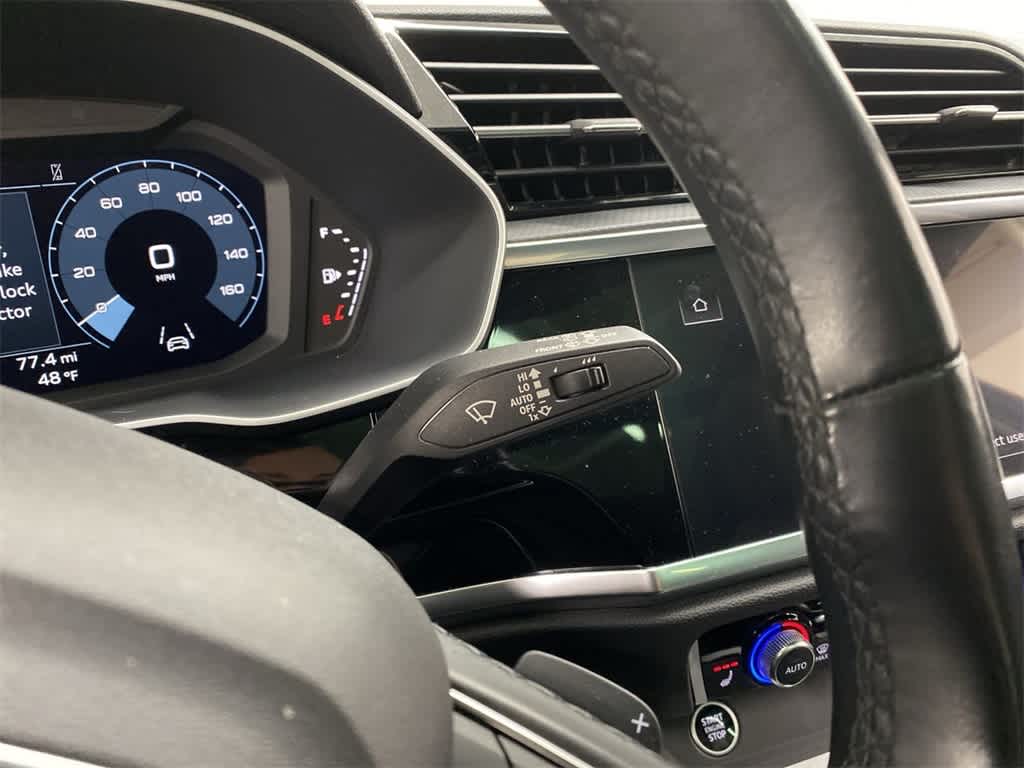 2024 Audi Q3 S line Premium