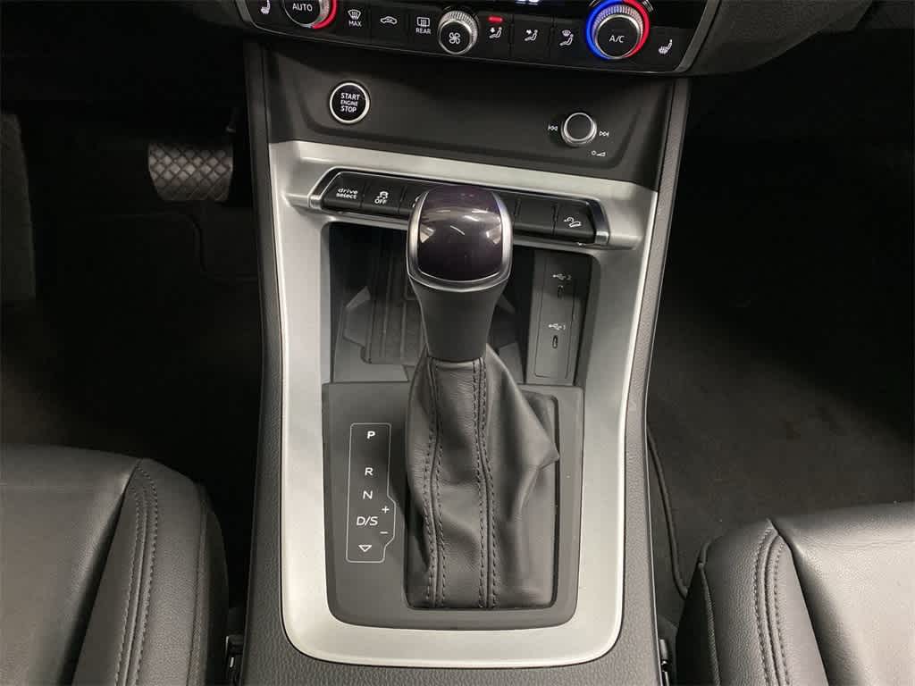 2024 Audi Q3 S line Premium