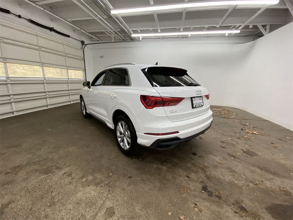 2024 Audi Q3 S line Premium
