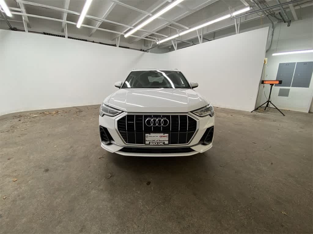 2024 Audi Q3 S line Premium