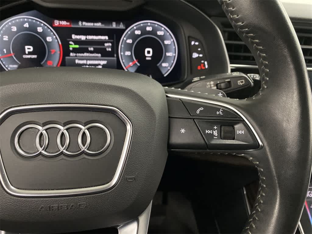 2019 Audi Q8 Premium Plus