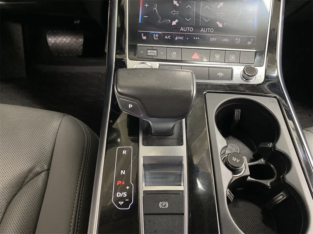 2019 Audi Q8 Premium Plus