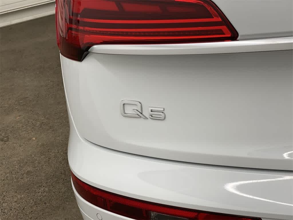 2022 Audi Q5 S line Prestige