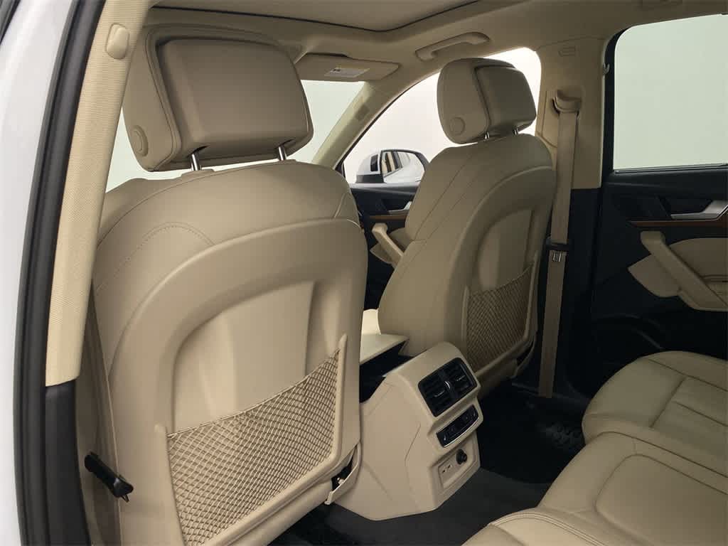 2022 Audi Q5 S line Prestige