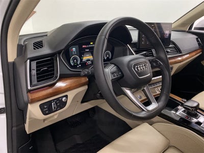 2022 Audi Q5 S line Prestige