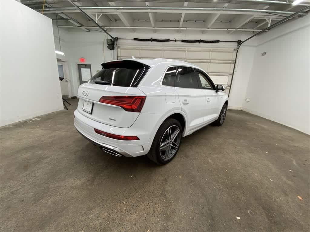 2022 Audi Q5 S line Prestige