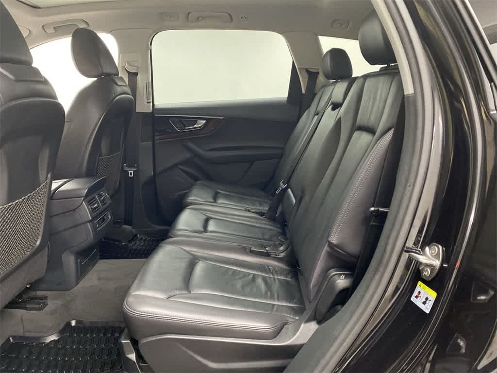 2017 Audi Q7 Premium Plus