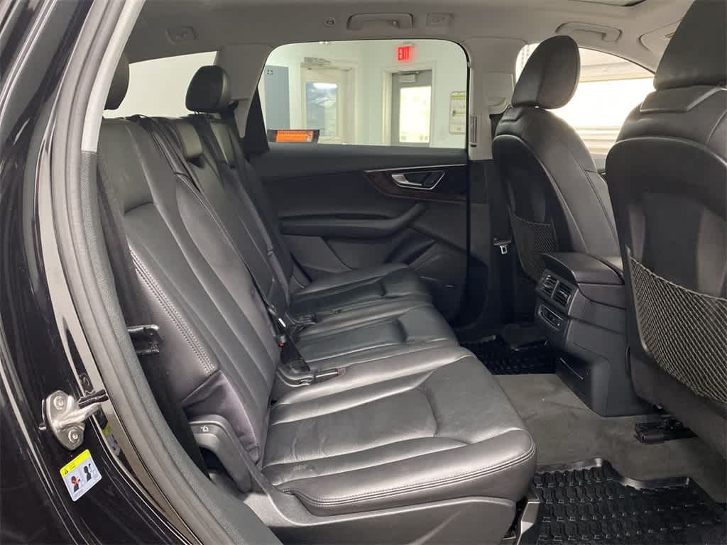 2017 Audi Q7 Premium Plus