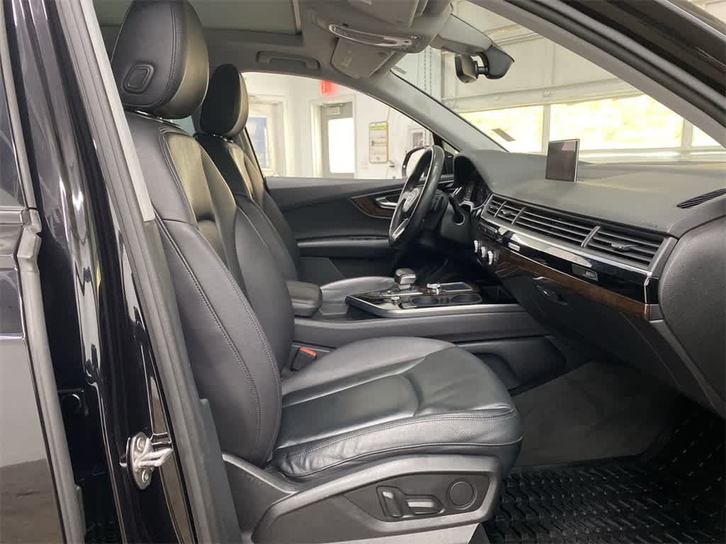 2017 Audi Q7 Premium Plus