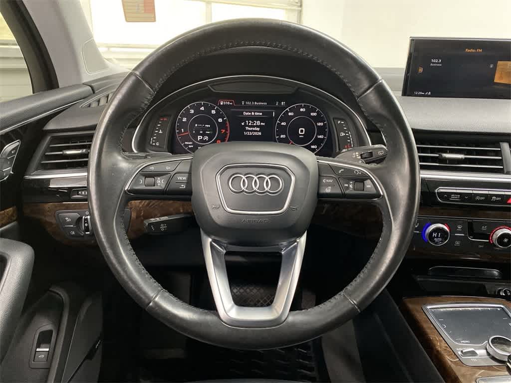 2017 Audi Q7 Premium Plus