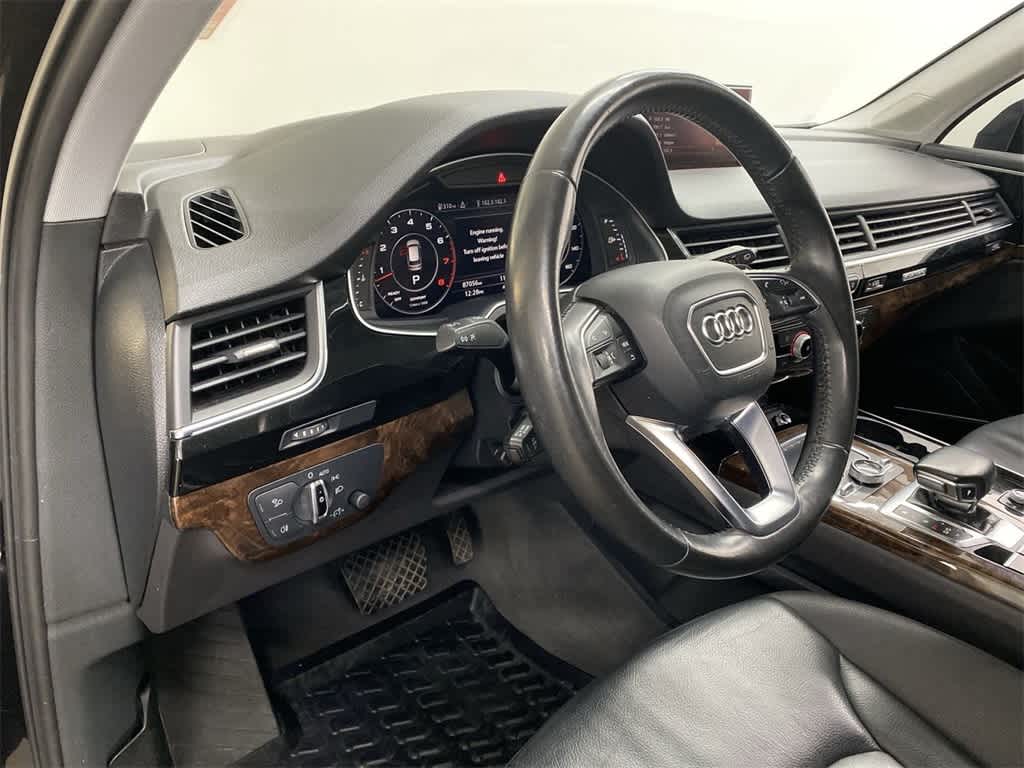 2017 Audi Q7 Premium Plus