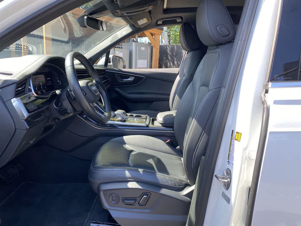 2025 Audi Q7 Premium Plus