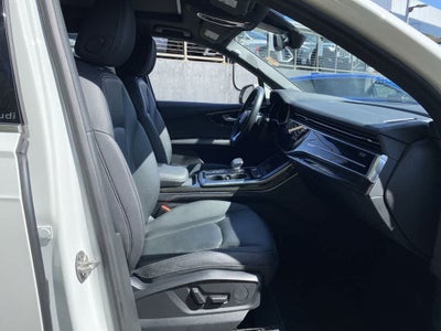 2025 Audi Q7 Premium Plus