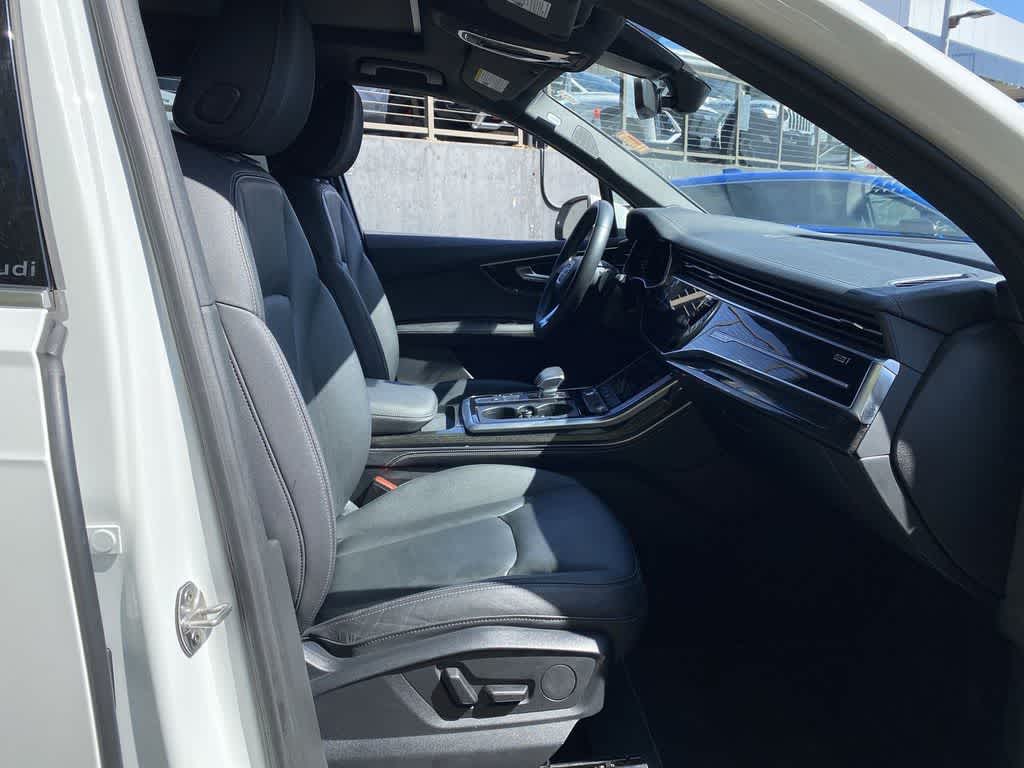 2025 Audi Q7 Premium Plus