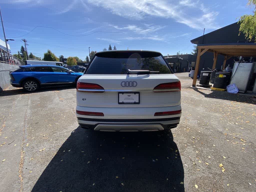 2025 Audi Q7 Premium Plus