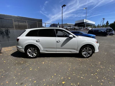 2025 Audi Q7 Premium Plus