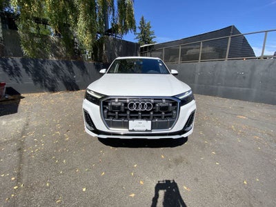 2025 Audi Q7 Premium Plus