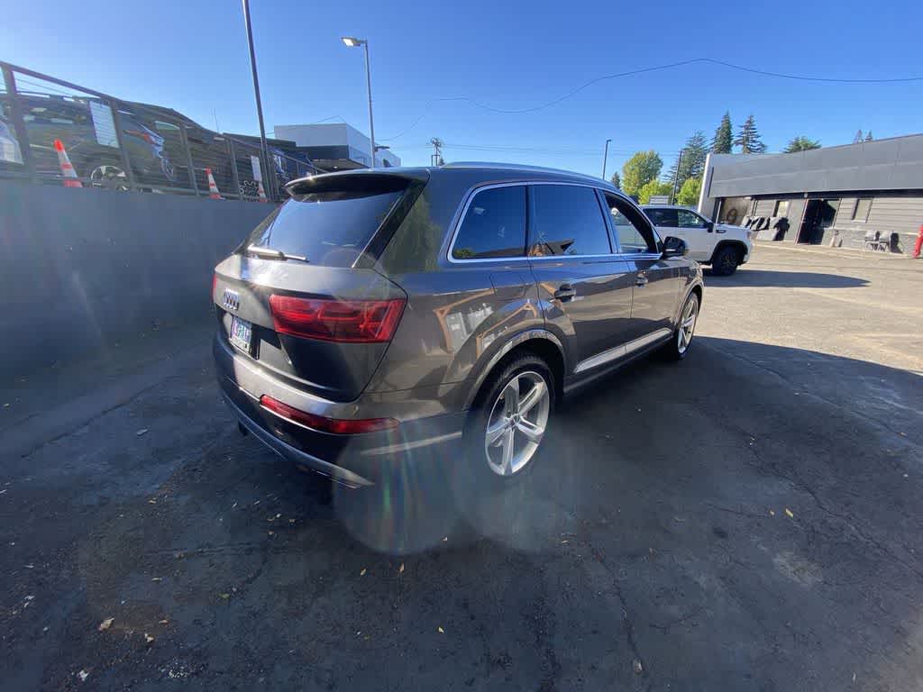 2019 Audi Q7 Prestige