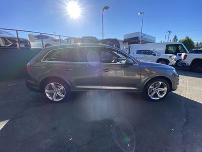 2019 Audi Q7 Prestige