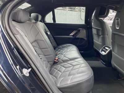 2026 BMW 7 Series 740i